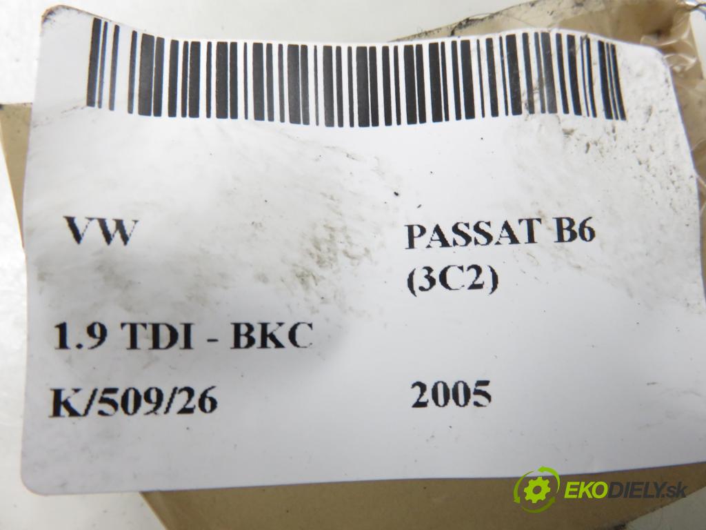 VW PASSAT B6 (3C2) SEDAN 2005 77,00 1.9 TDI PD 105 - BKC 1896,00 MODUL BSI 3C0937125