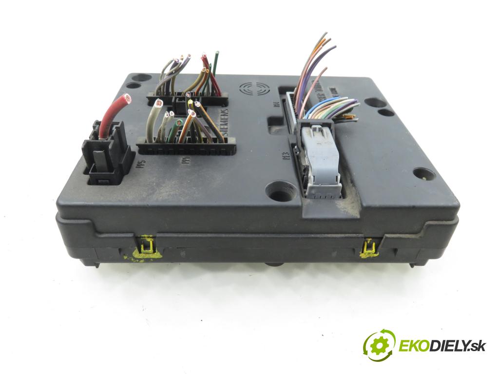 RENAULT SCENIC I (JA0/1_) MINIVAN 2002 75,00 1.9 dCi 102 - F9Q 732 1870,00 MODUL BSI 8200029342B ; S108502610G