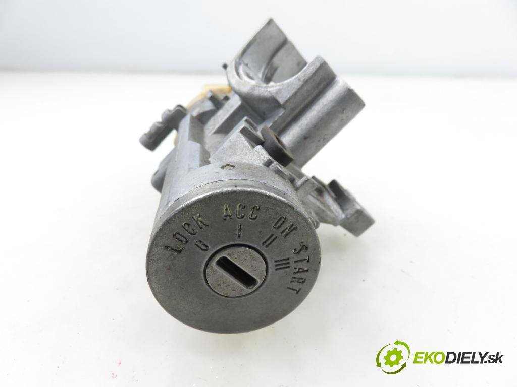 MAZDA 323 C IV (BG) HB 1993 49,00 1.3 - B3E 1324,00 spinačka  (Spínacia skrinka)