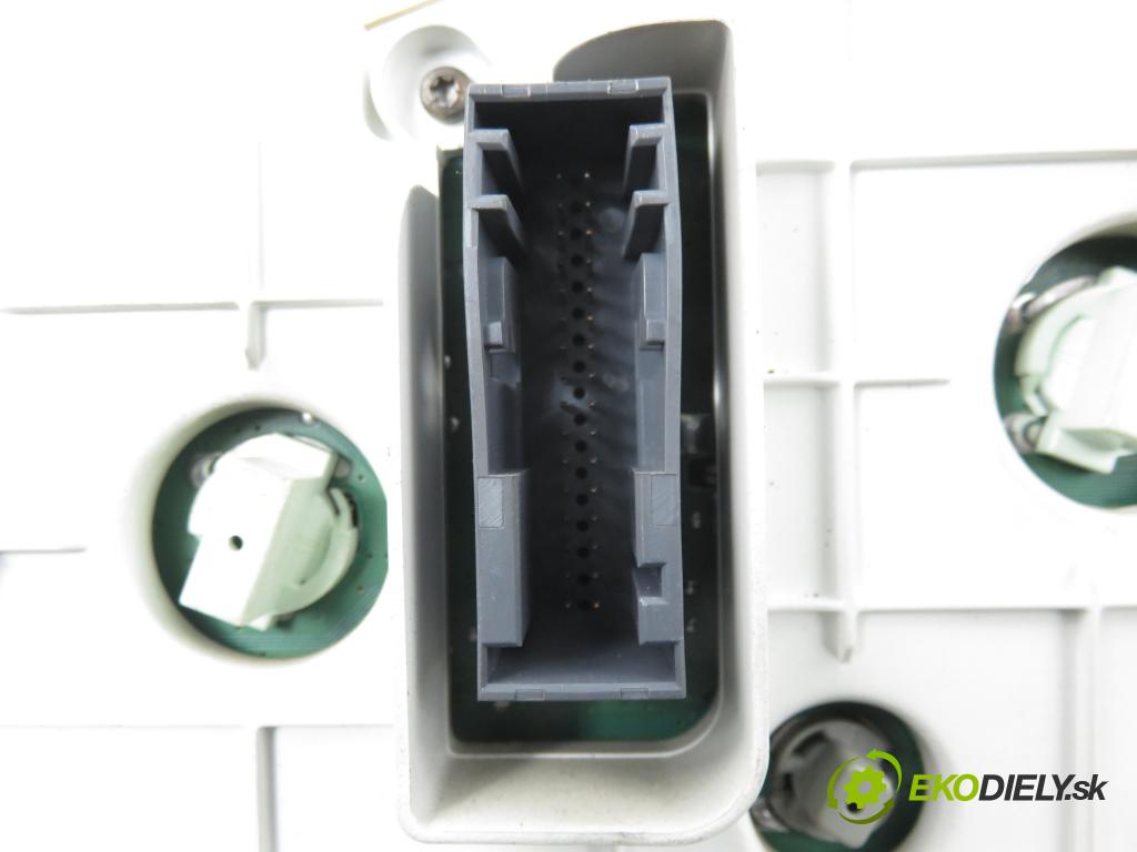 FORD MONDEO III Turnier (BWY) KOMBI 2005 96,00 2.0 TDCi 130 - N7BA 1998,00 Prístrojovka elektrický 3S7T10849JD