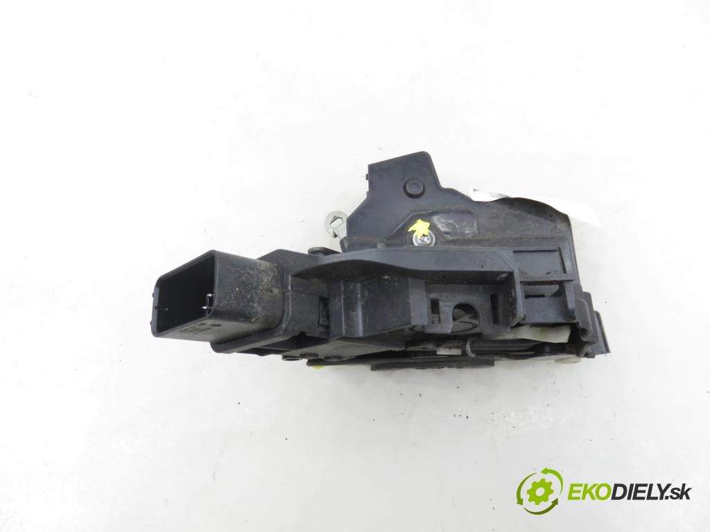 FORD MONDEO IV Turnier (BA7) KOMBI 2007 103,00 2.0 TDCi - QXBA 1997,00 zámok PTE 6M2AR26412BC