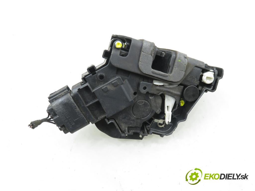 FORD MONDEO IV Turnier (BA7) KOMBI 2007 103,00 2.0 TDCi - QXBA 1997,00 zámok 6M2AR26413BC