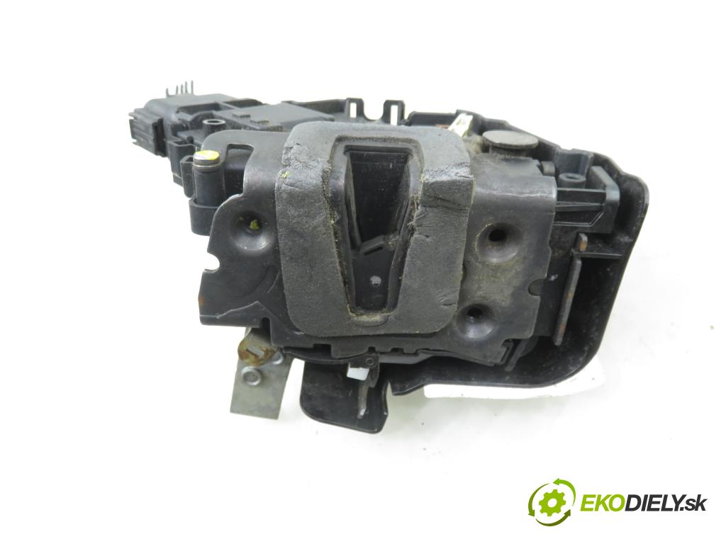 FORD MONDEO IV Turnier (BA7) KOMBI 2007 103,00 2.0 TDCi - QXBA 1997,00 zámok 6M2AR21812AB