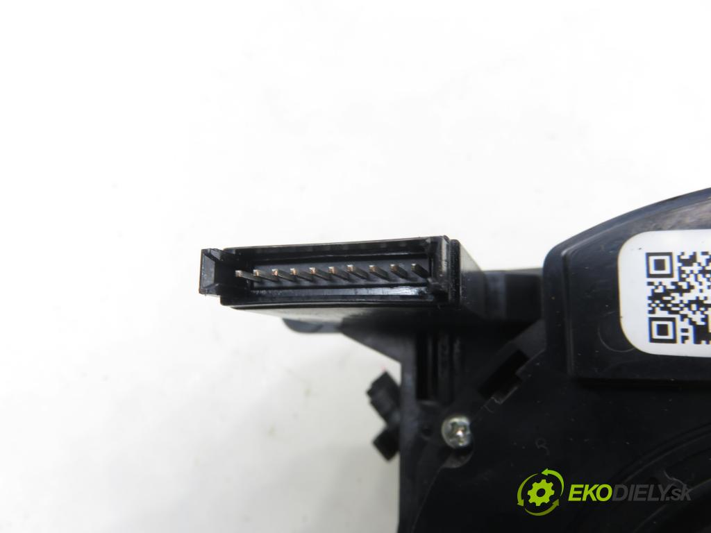 FORD MONDEO IV Turnier (BA7) KOMBI 2007 103,00 2.0 TDCi - QXBA 1997,00 PÁSKA: air BAG 6G9T14A664BD