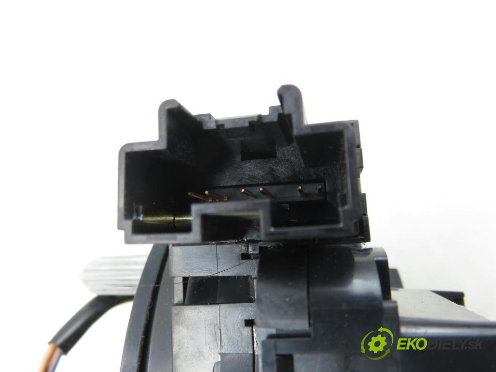 FORD MONDEO IV Turnier (BA7) KOMBI 2007 103,00 2.0 TDCi - QXBA 1997,00 PÁSKA: air BAG 6G9T14A664BD