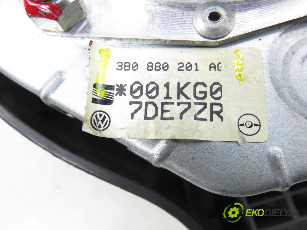 VW BORA (1J2) SEDAN 1999 66,00 1.9 TDI 90 - ALH 1896,00 AirBag air BAG volantu 3B0880201AG