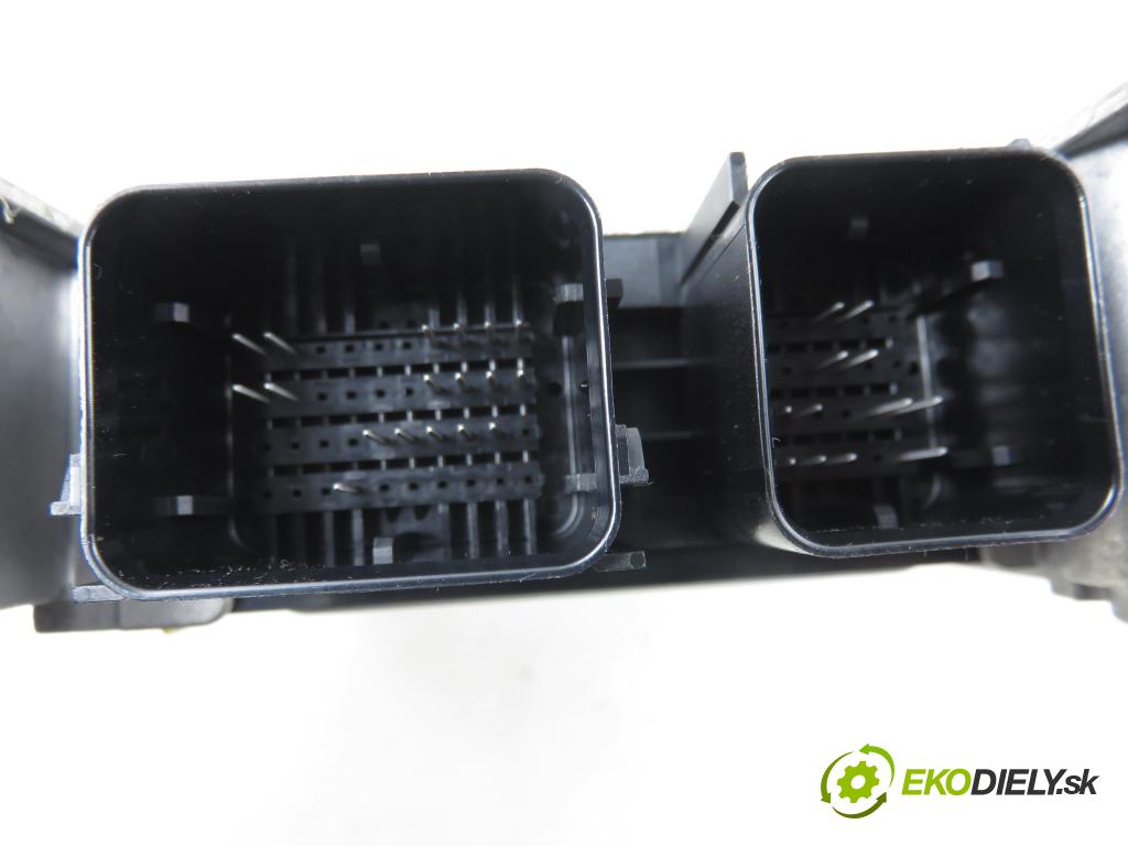 FORD FOCUS C-MAX (DM2) MINIVAN 2007 100,00 2.0 TDCi - G6DA 1997,00 MODUL air BAG 4M5T14B056AE ; 0285001847