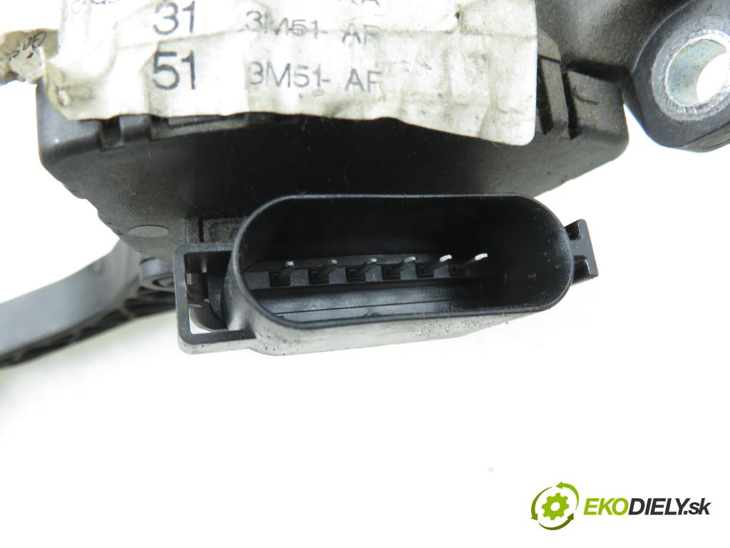FORD FOCUS C-MAX (DM2) MINIVAN 2007 100,00 2.0 TDCi - G6DA 1997,00 Potenciometer plynu 3M519F836AF (Potenciometer plynového pedálu)