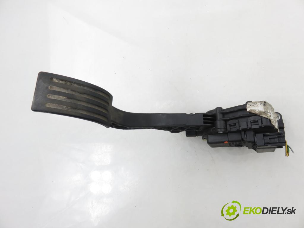 FORD FOCUS C-MAX (DM2) MINIVAN 2007 100,00 2.0 TDCi - G6DA 1997,00 Potenciometer plynu 3M519F836AF (Potenciometer plynového pedálu)