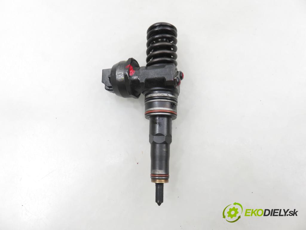 AUDI A4 (8E2, B6) SEDAN 2002 96,00 1.9 TDI PD 130 - AWX 1896,00 vstříkovač 038130073AR ; 0414720214 (Vstřikovač paliva)