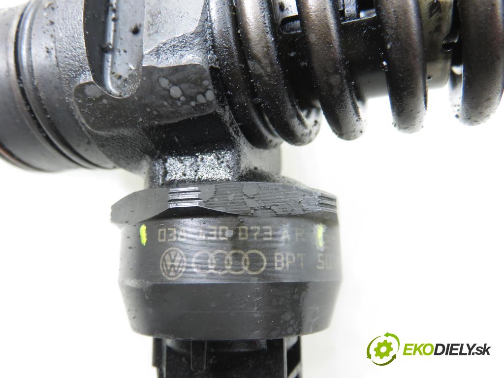 AUDI A4 (8E2, B6) SEDAN 2002 96,00 1.9 TDI PD 130 - AWX 1896,00 vstříkovač 038130073AR ; 0414720214 (Vstřikovač paliva)