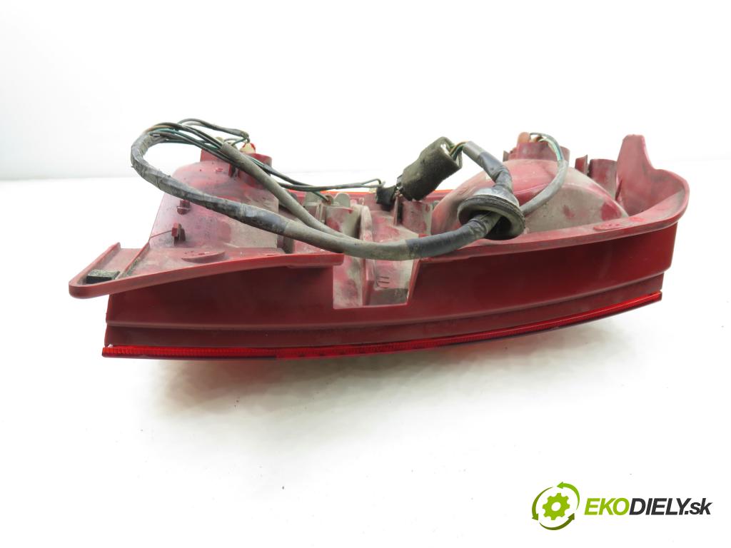 KIA PICANTO (BA) HB 2004 48,00 1.1 - G4HG 1086,00 světlo pravé zadní