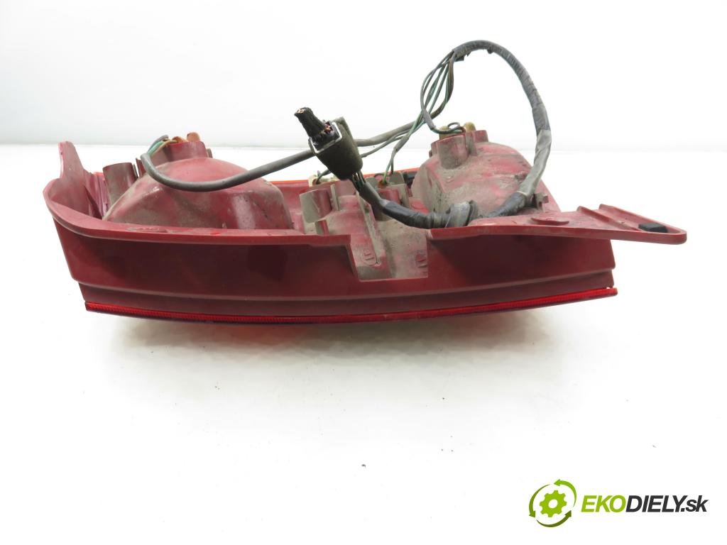 KIA PICANTO (BA) HB 2004 48,00 1.1 - G4HG 1086,00 Svetlo ľavé zadné