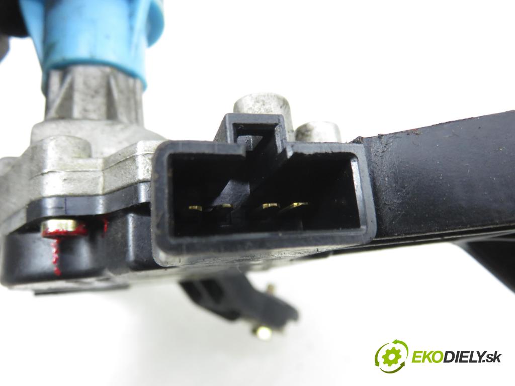 KIA PICANTO (BA) HB 2004 48,00 1.1 - G4HG 1086,00 Motorček stierače zadné 9870007000 ; F00S2B2142