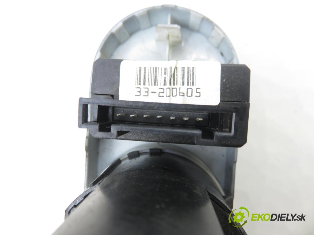 SEAT IBIZA III (6L1) HB 2005 47,00 1.2 12V - AZQ 1198,00 přepínač světla 6L1941531AF