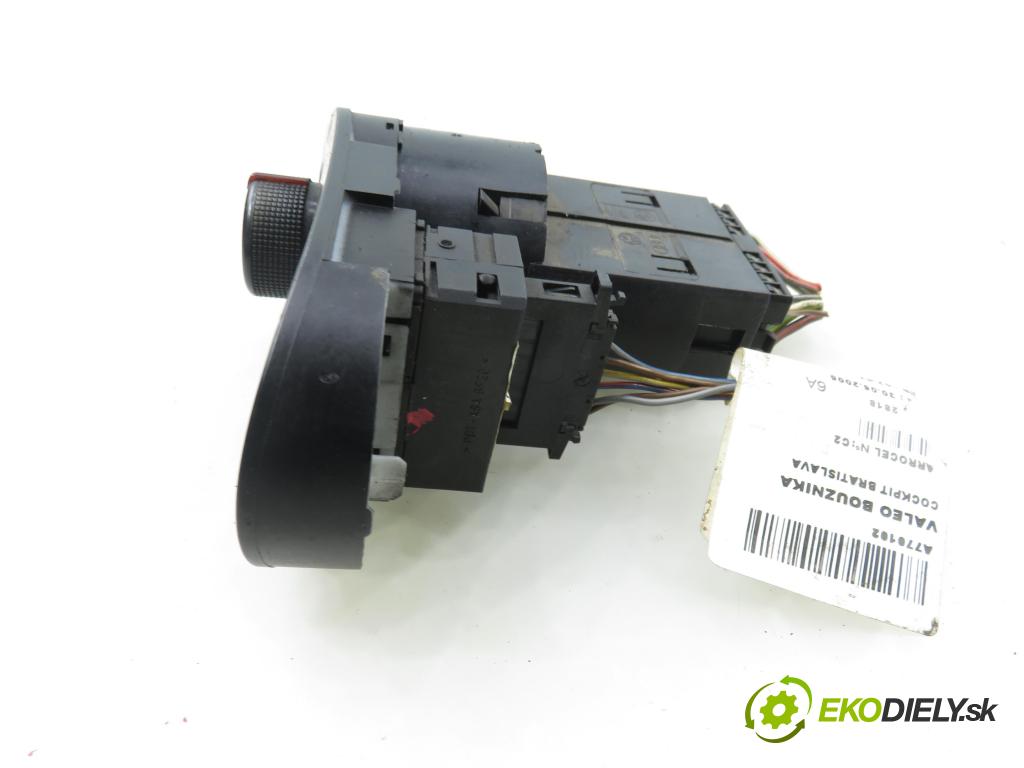 SEAT IBIZA III (6L1) HB 2005 47,00 1.2 12V - AZQ 1198,00 přepínač světla 6L1941531AF