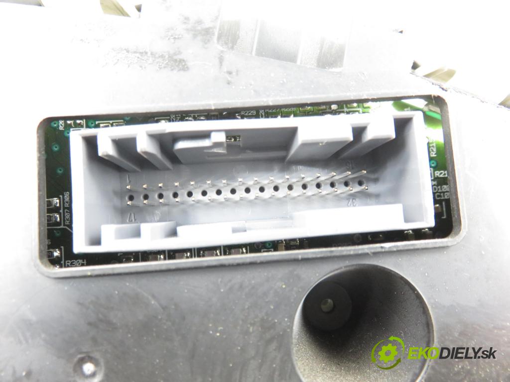 FORD MONDEO IV Turnier (BA7) KOMBI 2007 103,00 2.0 TDCi - QXBA 1997,00 Prístrojovka elektrický 6M2T10849CN