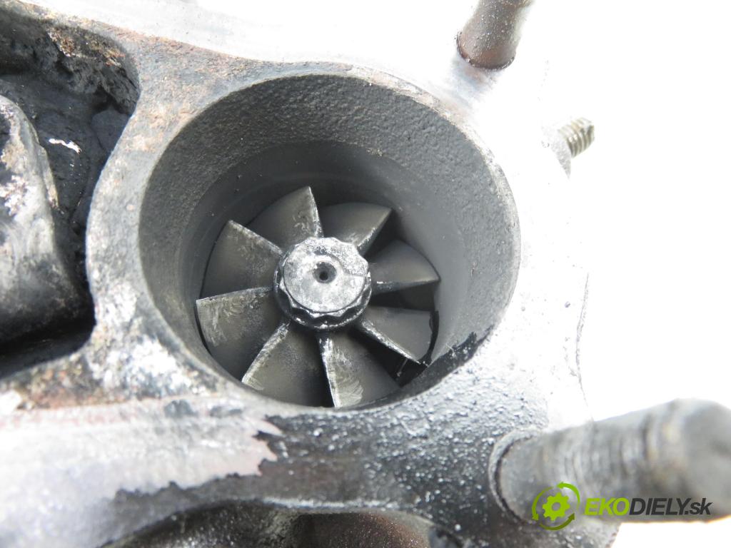 TOYOTA AVENSIS (_T22_) SEDAN 2000 81,00 2.0 D-4D (CDT220_) - 1CD-FTV 1995,00 RYCHLONABÍJEČKA: 1720127010 (Kompletní turbodmychadlo)