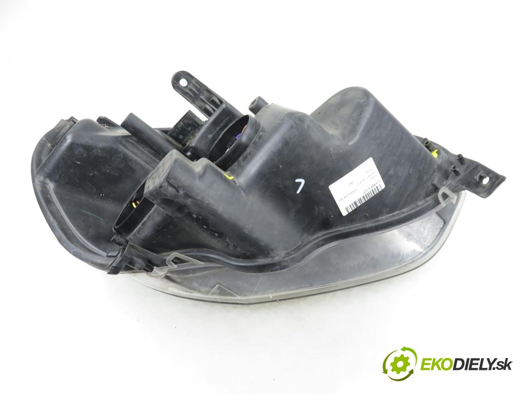 FORD S-MAX (WA6) MINIVAN 2007 92,00 1.8 TDCi 125 - QYWA 1753,00 Svetlo LP