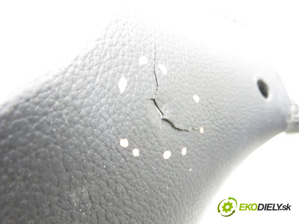 BMW 1 (E87) HB 2009 89,00 116 i - N43 B16 A 1599,00 volant 3057364 (Volant)