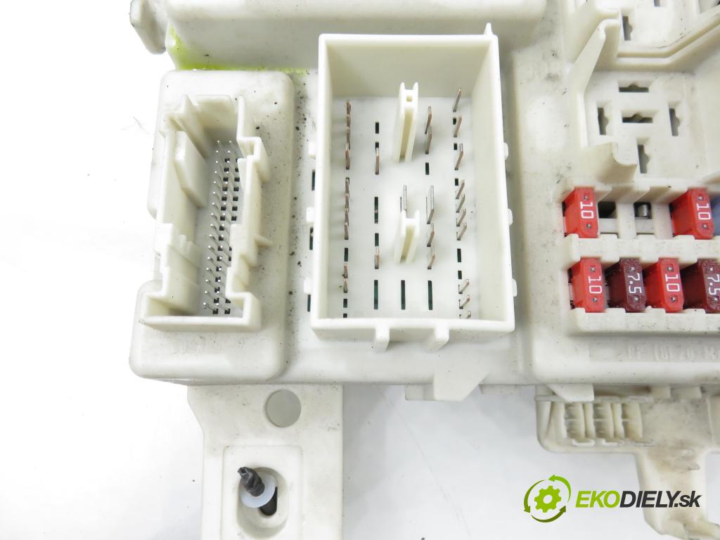 FORD FOCUS C-MAX (DM2) MINIVAN 2007 100,00 2.0 TDCi - G6DA 1997,00 MODUL BSI 6M5T14014AJA ; 4M5T14A073DJ