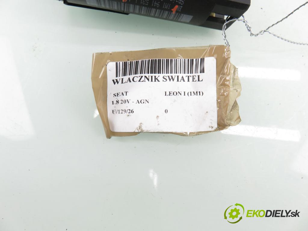 SEAT LEON (1M1) HB 2001 92,00 1.8 20V - AGN 1781,00 přepínač světla 1M1941531L