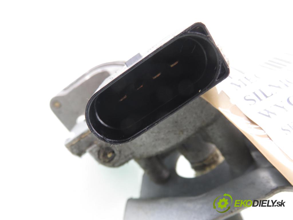 SEAT LEON (1M1) HB 2001 92,00 1.8 20V - AGN 1781,00 Motorček stieračov 1J1955113B