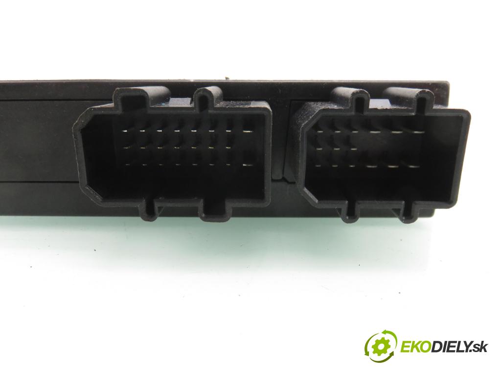 SEAT LEON (1M1) HB 2001 92,00 1.8 20V - AGN 1781,00 MODUL komfortu 1C0959799F