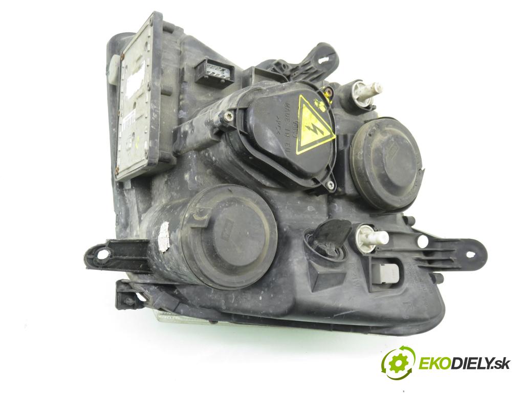 OPEL MERIVA A nadwozie wielkoprzestrzenne (MPV) (X03) MINIVAN 2003 92,00 1.8 - Z 18 XE 1796,00 světlo PP 