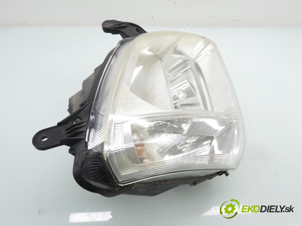 OPEL MERIVA A nadwozie wielkoprzestrzenne (MPV) (X03) MINIVAN 2003 92,00 1.8 - Z 18 XE 1796,00 Svetlo PP