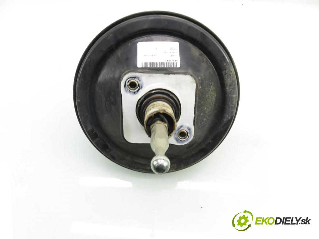 AUDI A4 Avant (8D5, B5) KOMBI 1999 81,00 1.9 TDI - AFN 1896,00 Posilovač 8D0612105G (Servočerpadlo)