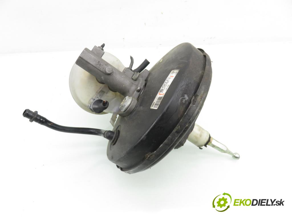 AUDI A4 Avant (8D5, B5) KOMBI 1999 81,00 1.9 TDI - AFN 1896,00 Posilovač 8D0612105G (Servočerpadlo)