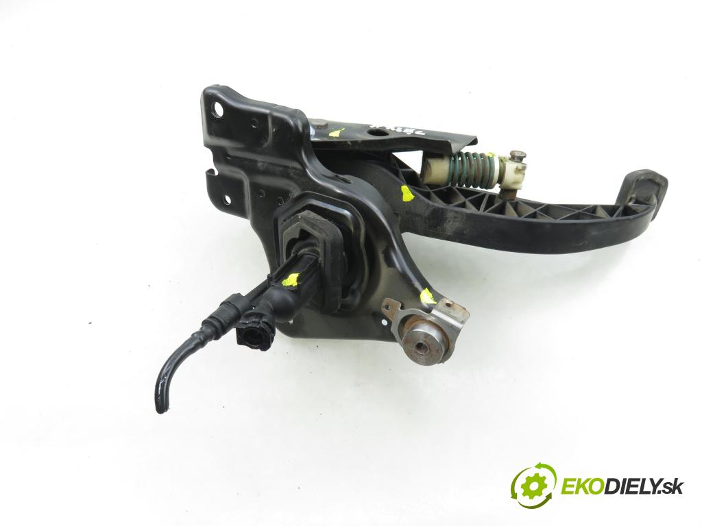 FORD S-MAX (WA6) MINIVAN 2007 92,00 1.8 TDCi 125 - QYWA 1753,00 PEDALY: brzdy / spojky 6G927B633NK ; 6G922D094JF