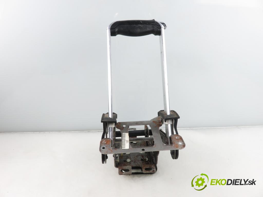 FORD S-MAX (WA6) MINIVAN 2007 92,00 1.8 TDCi 125 - QYWA 1753,00 PÁKA: brzdy MANUÁL 6G912780AH