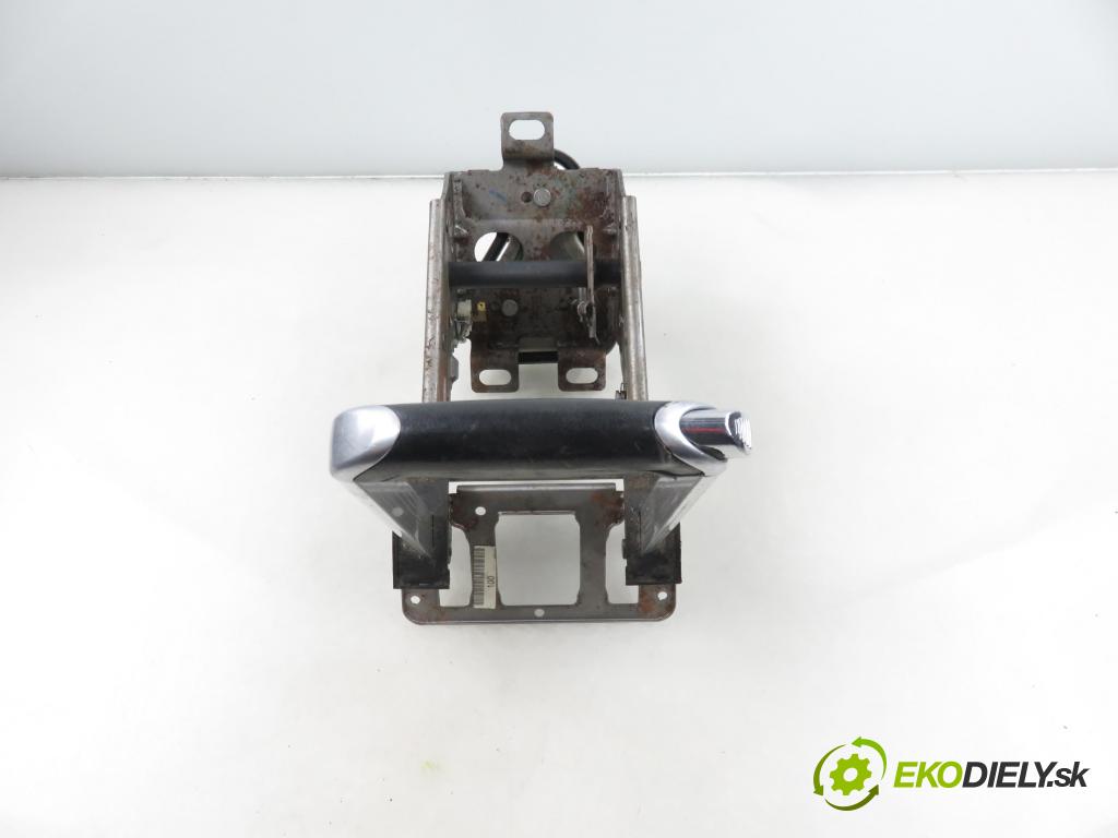 FORD S-MAX (WA6) MINIVAN 2007 92,00 1.8 TDCi 125 - QYWA 1753,00 PÁKA: brzdy MANUÁLNY: 6G912780AH