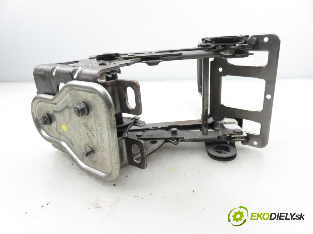 FORD S-MAX (WA6) MINIVAN 2007 92,00 1.8 TDCi 125 - QYWA 1753,00 PÁKA: brzdy MANUÁLNY: 6G912780AH