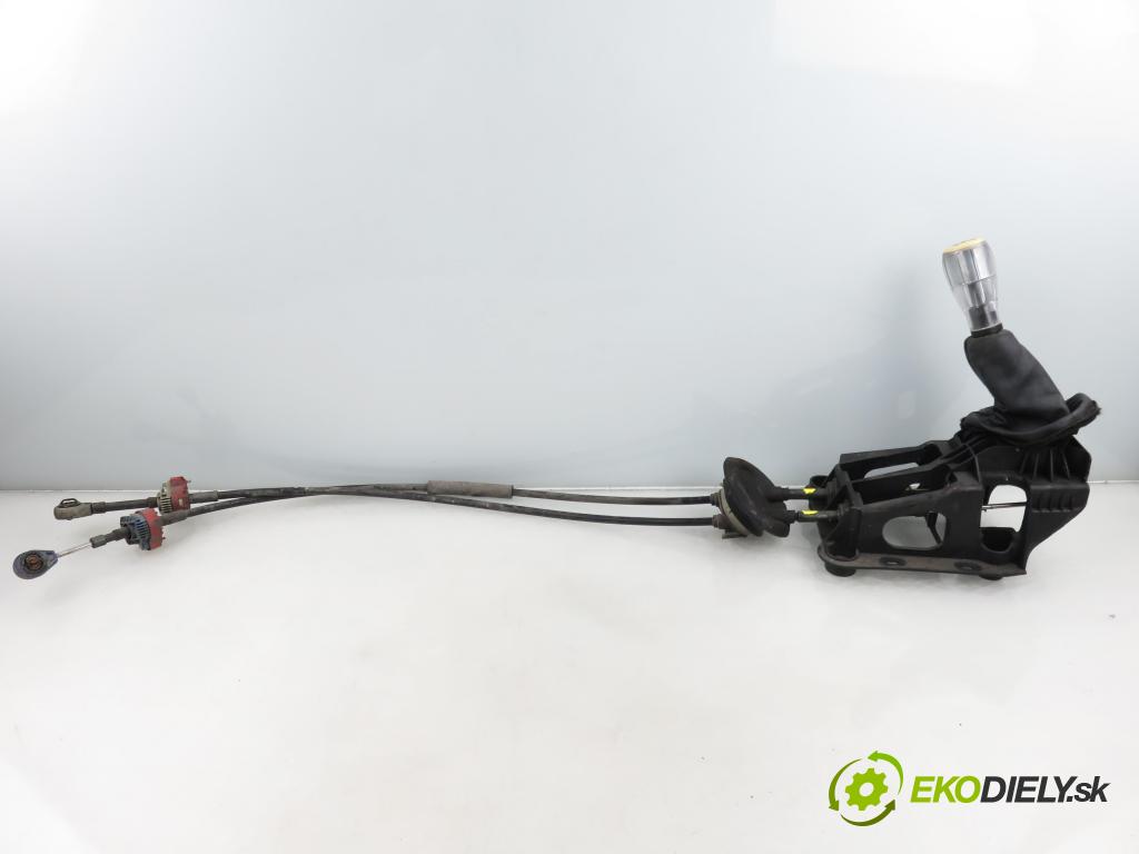 CITROEN C2 (JM_) HB 2006 50,00 1.4 HDi 68 8V - 8HZ 1398,00 ZVEDÁK: 9681359480