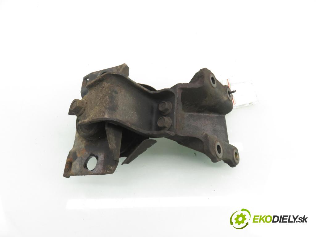 NISSAN PATHFINDER III (R51) TERENOWY 2007 198,00 4.0 4WD 269 - VQ40DE 3954,00 Uchytenie Motor 