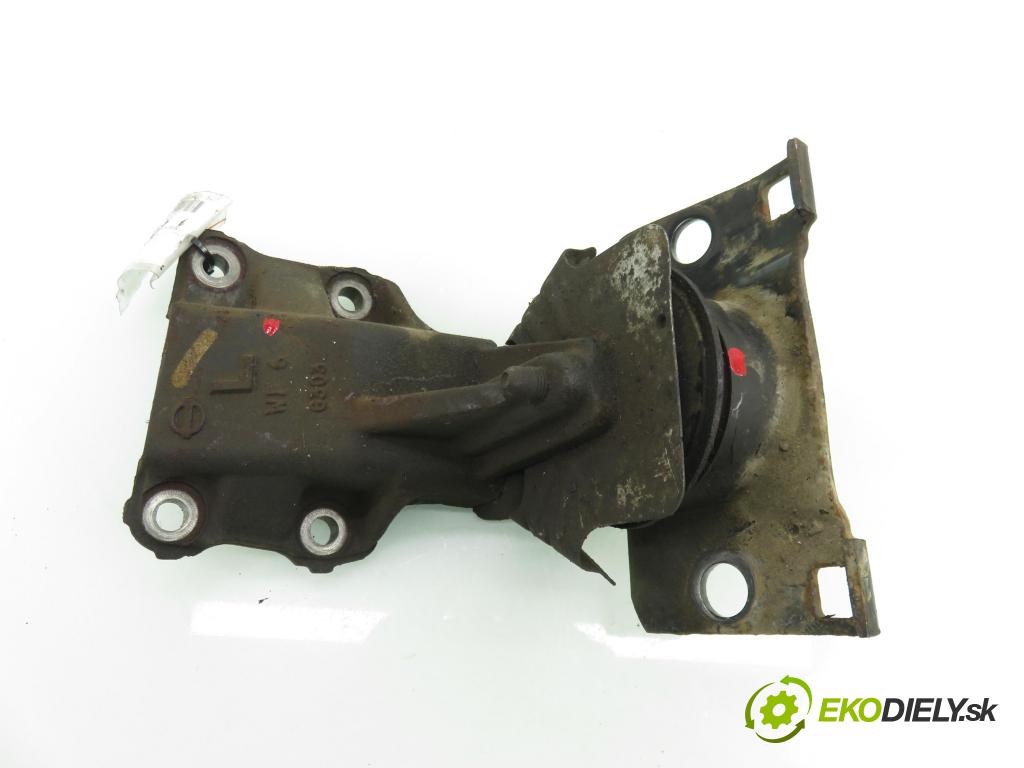 NISSAN PATHFINDER III (R51) TERENOWY 2007 198,00 4.0 4WD 269 - VQ40DE 3954,00 Uchytenie Motor