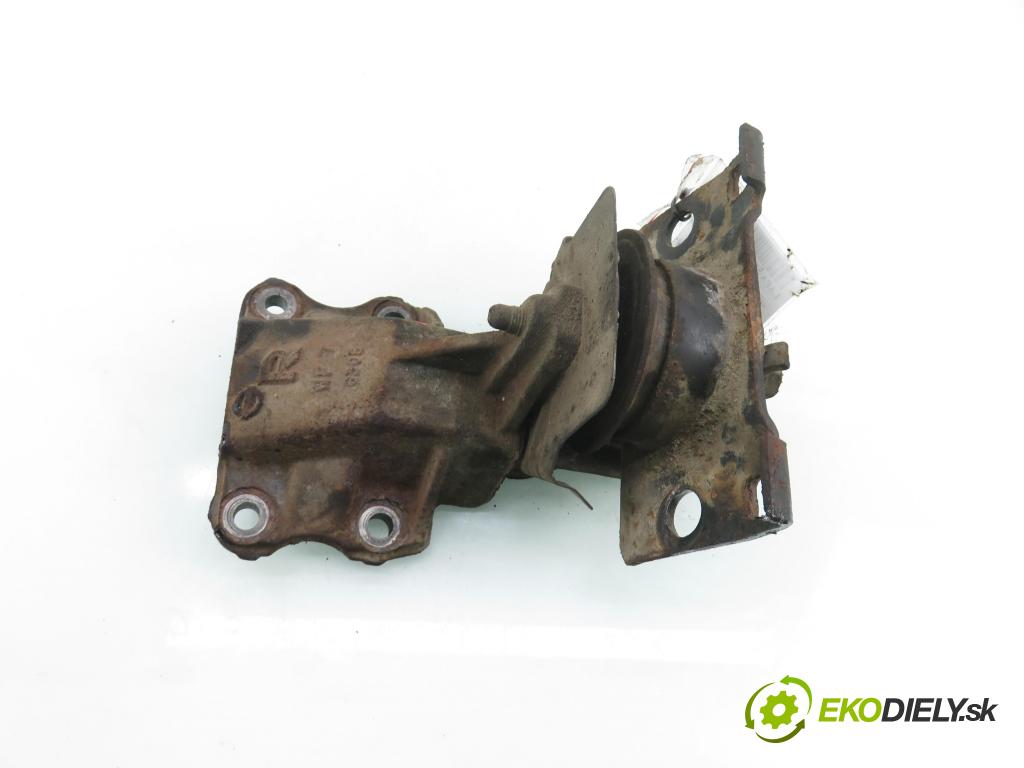 NISSAN PATHFINDER III (R51) TERENOWY 2007 198,00 4.0 4WD 269 - VQ40DE 3954,00 Uchytenie Motor 