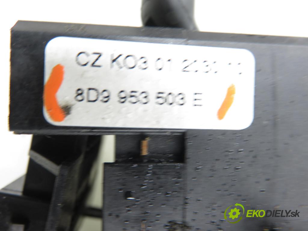 AUDI A4 Avant (8D5, B5) KOMBI 1999 81,00 1.9 TDI - AFN 1896,00 páčka/prepínač 8D9953503E