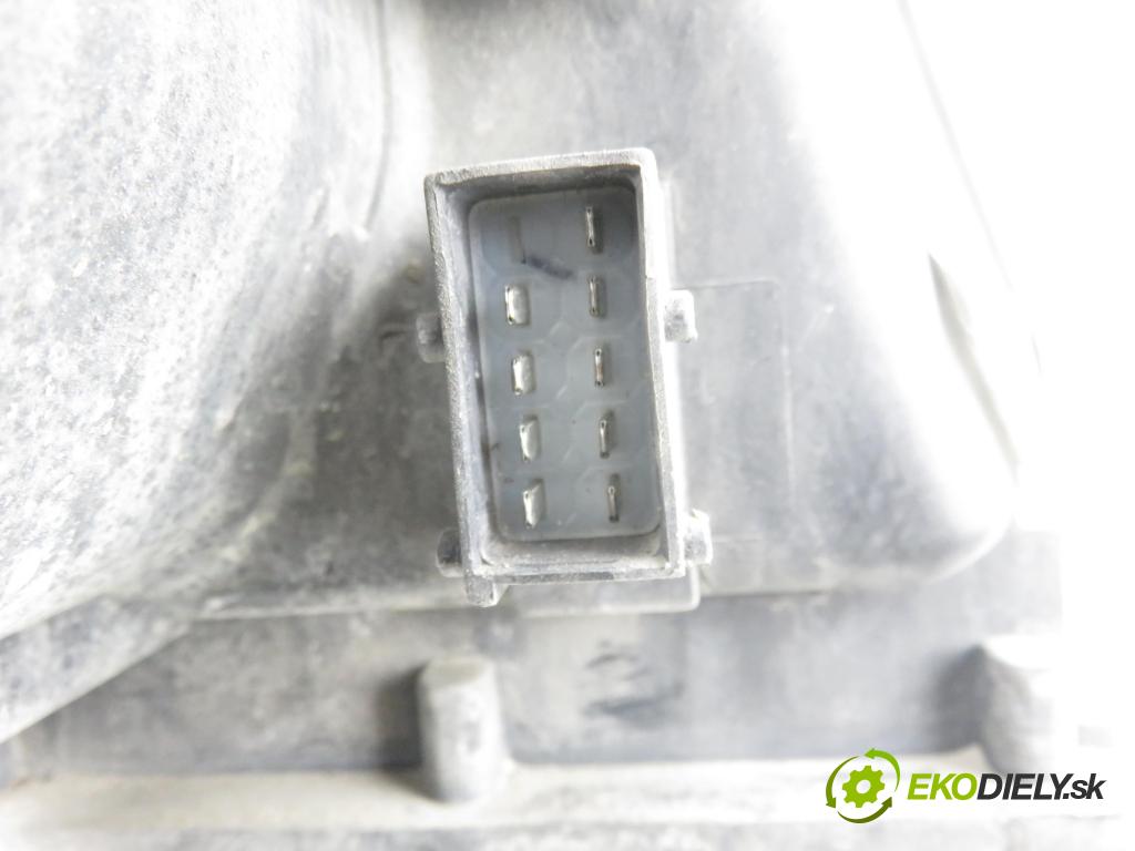 OPEL MERIVA A nadwozie wielkoprzestrzenne (MPV) (X03) MINIVAN 2003 92,00 1.8 - Z 18 XE 1796,00 Svetlo LP 93321054