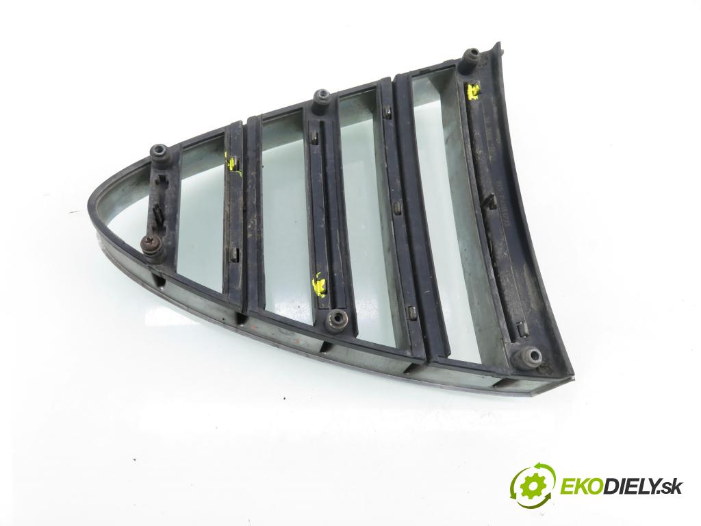 ALFA ROMEO 156 Sportwagon (932_) KOMBI 2004 110,00 1.9 JTD 16V Q4 - 937 A5.000 1910,00 Mriežka / maska 156041272