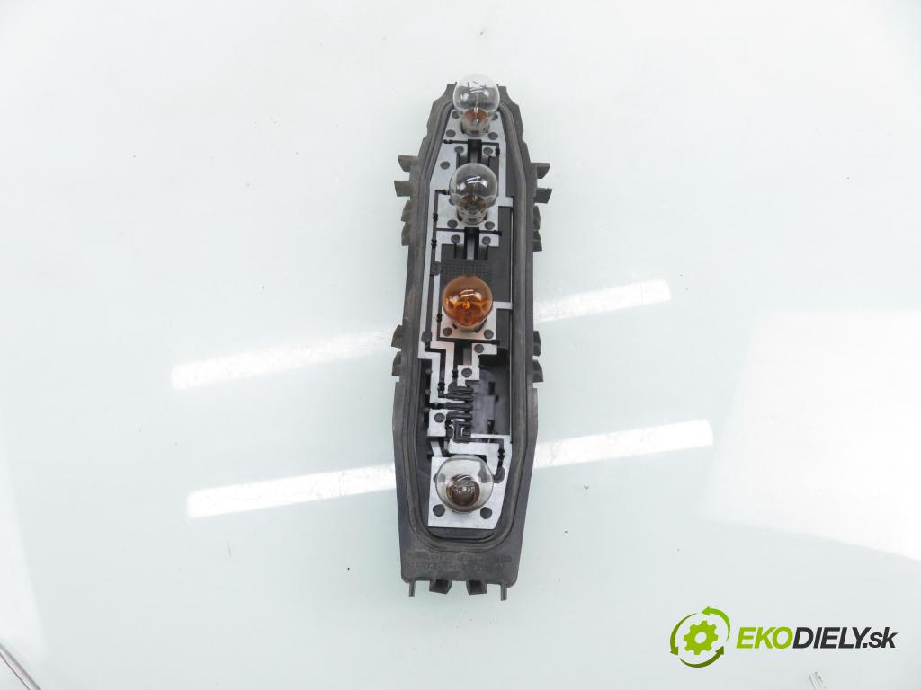 CITROEN C3 I (FC_) HB 2003 44,00 1.1 i - HFX (TU1A) 1124,00 vložka svetla ľavy zadné