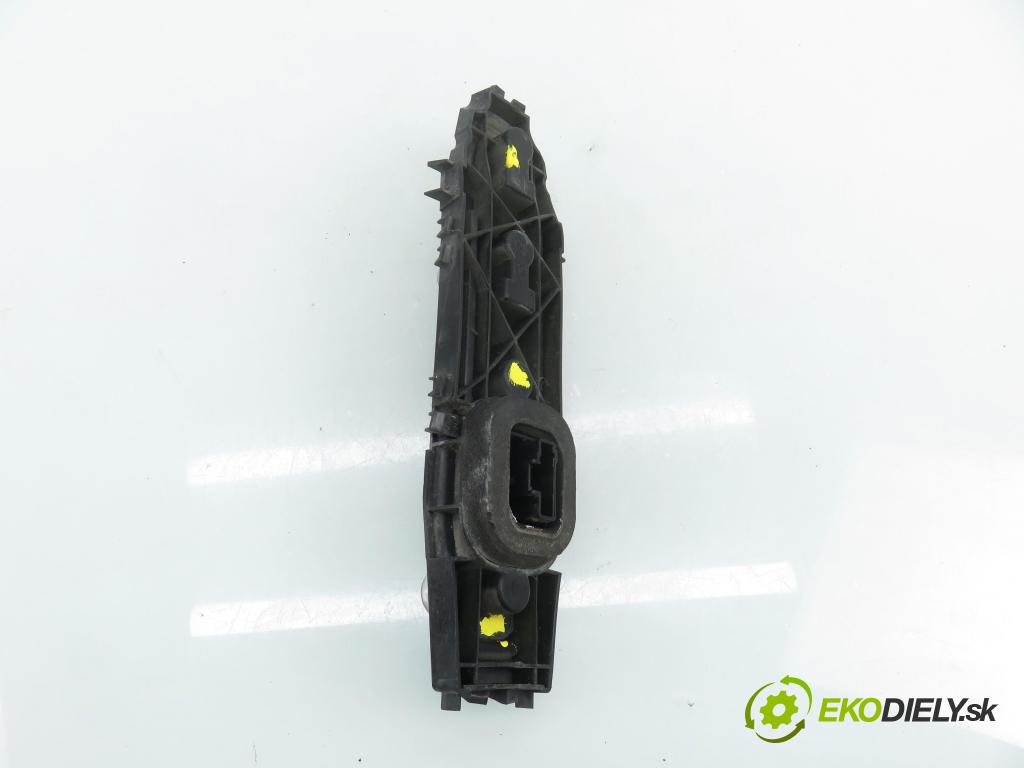 CITROEN C3 I (FC_) HB 2003 44,00 1.1 i - HFX (TU1A) 1124,00 vložka svetla ľavy zadné