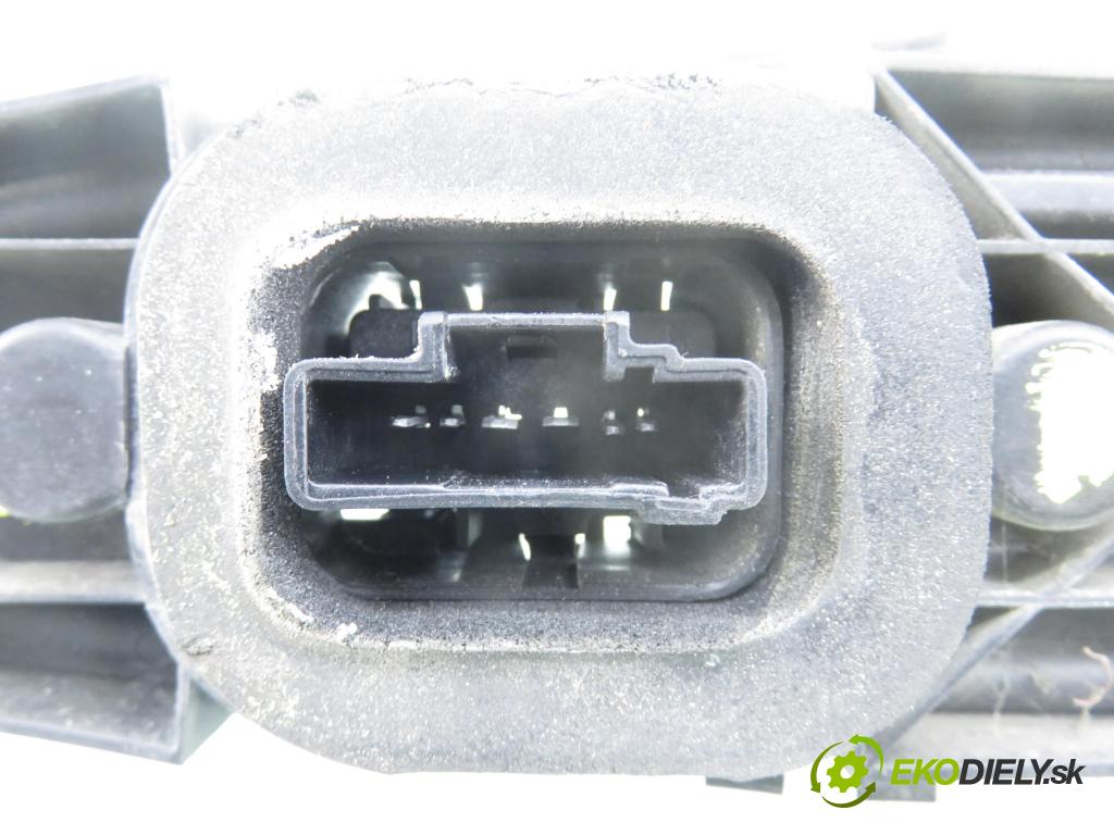 CITROEN C3 I (FC_) HB 2003 44,00 1.1 i - HFX (TU1A) 1124,00 vložka svetla ľavy zadné