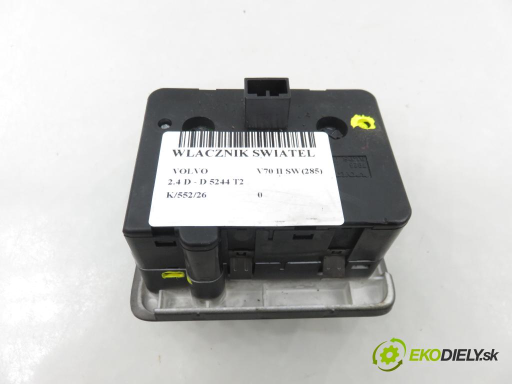 VOLVO V70 II SW (285) KOMBI 2003 96,00 2.4 D 131 2401,00 prepínač svetlá
