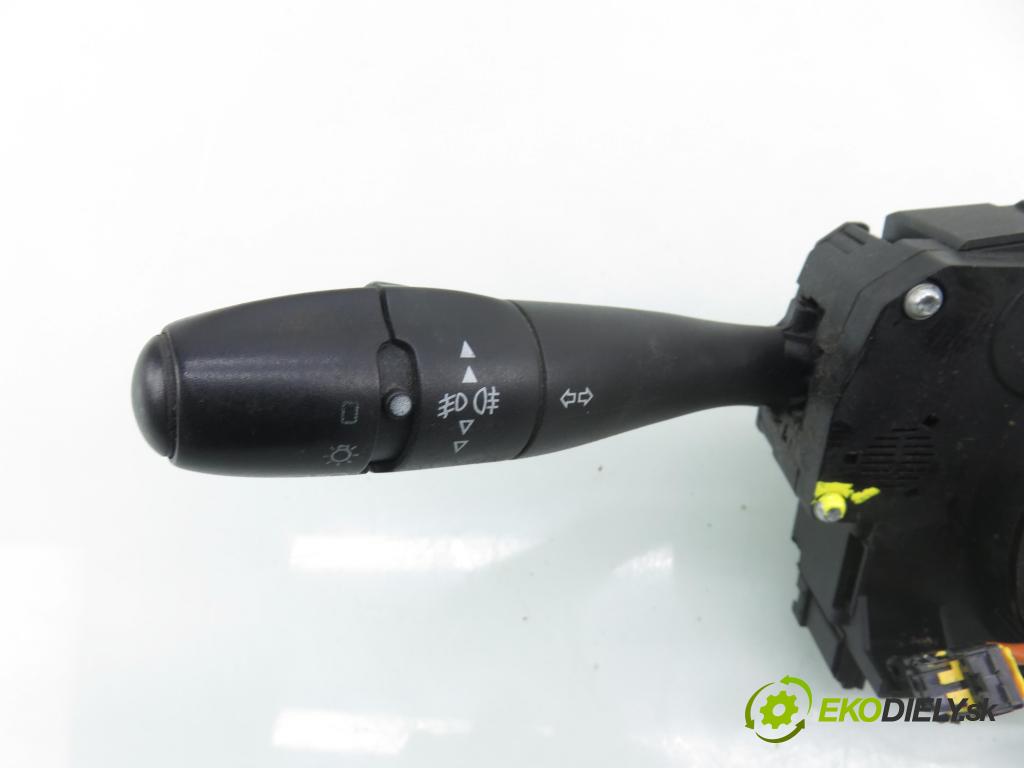 CITROEN C3 I (FC_) HB 2003 44,00 1.1 i - HFX (TU1A) 1124,00 páčka/prepínač 96488205XT