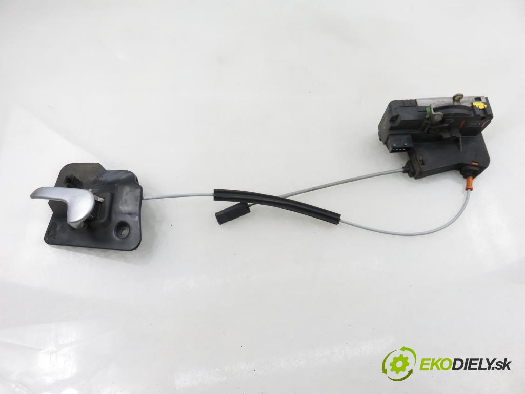 OPEL MERIVA A nadwozie wielkoprzestrzenne (MPV) (X03) MINIVAN 2003 92,00 1.8 - Z 18 XE 1796,00 zámok 13154791GE