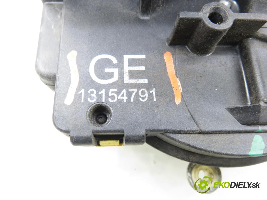 OPEL MERIVA A nadwozie wielkoprzestrzenne (MPV) (X03) MINIVAN 2003 92,00 1.8 - Z 18 XE 1796,00 zámok 13154791GE